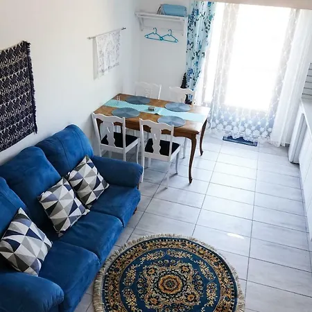 Azuria مزرعة للإقامة *