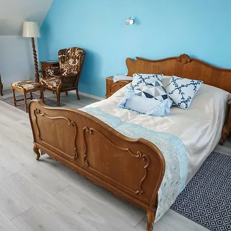 Azuria Фермерский дом